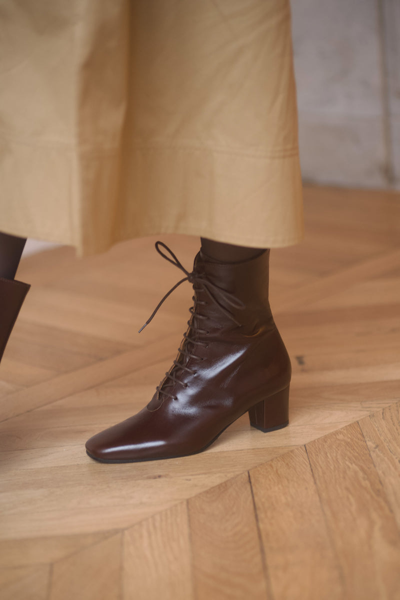 Pavlova Boots Yuca Castagna