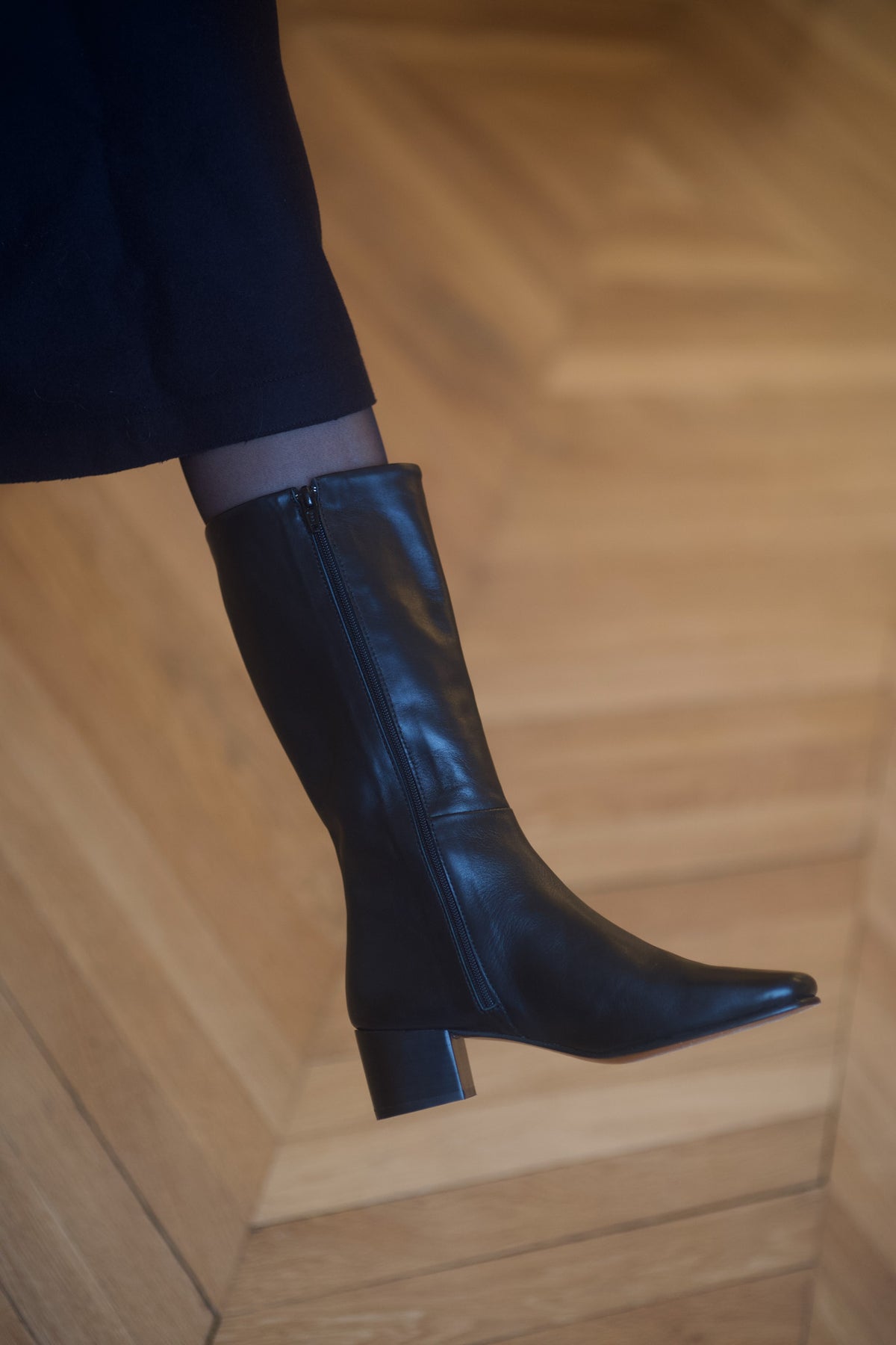 Bottes Mi-Mollet En Cuir Vanille Vic Taille 37 (IT) | Talon Haut >7cm | Fabriqué En Italie - TBE