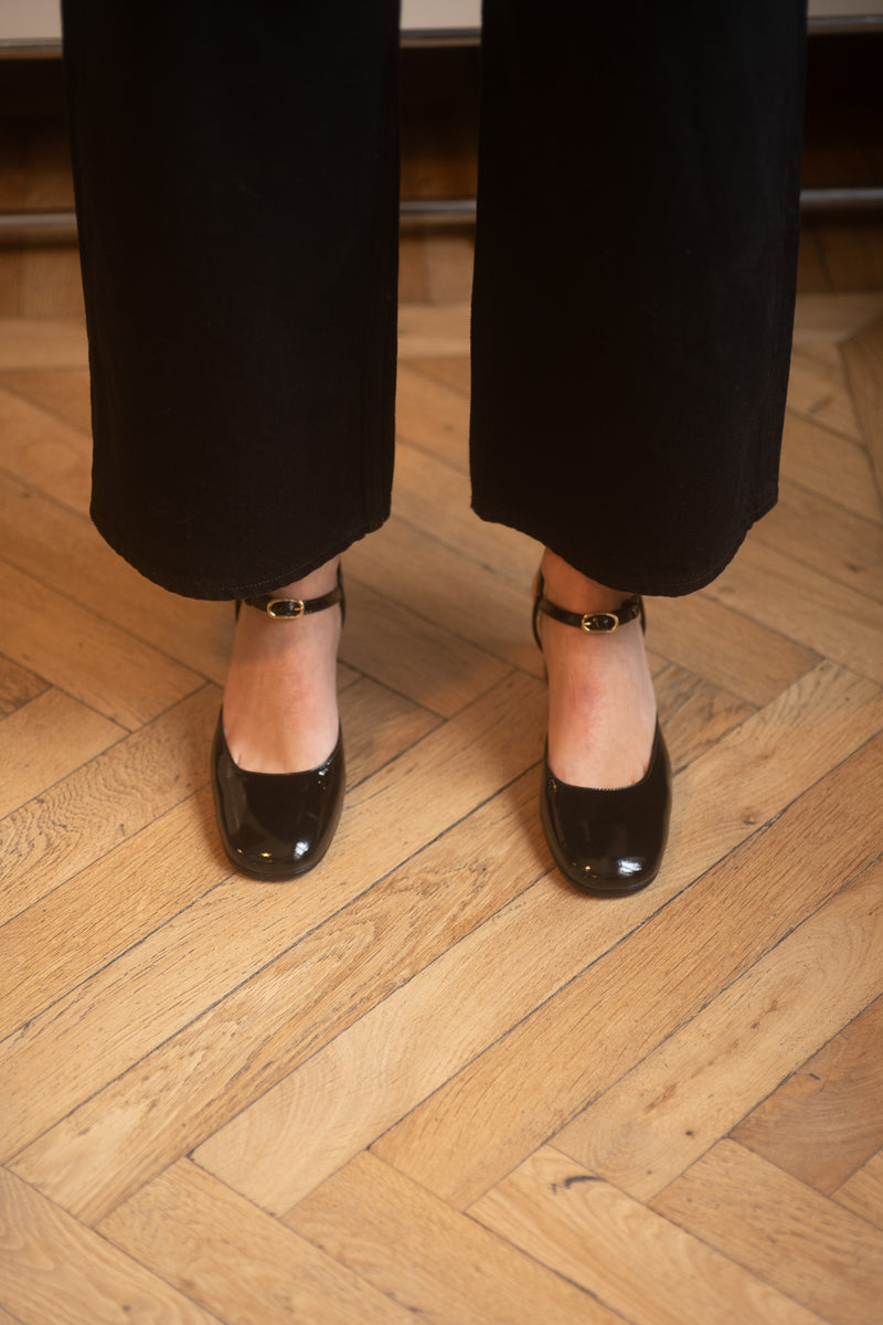 Venezia Sandals Morgex Black