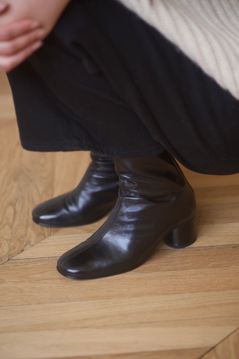 Phoenix Boots Yuca Black