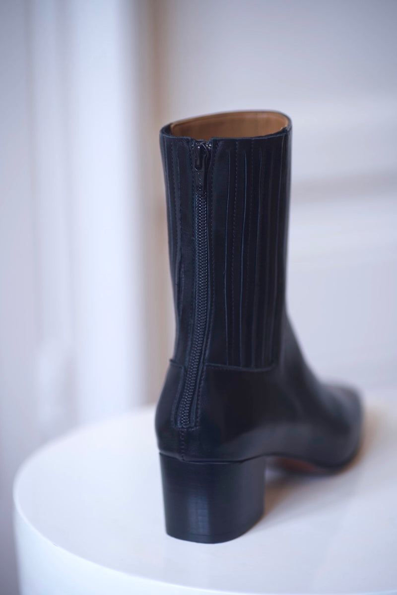 Soon Pré Vente - Victoria Elastic Boots Calf Black