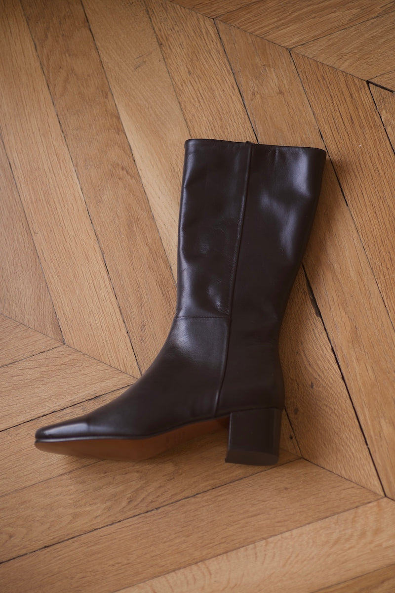 Victoria Mi Boots Calf Black