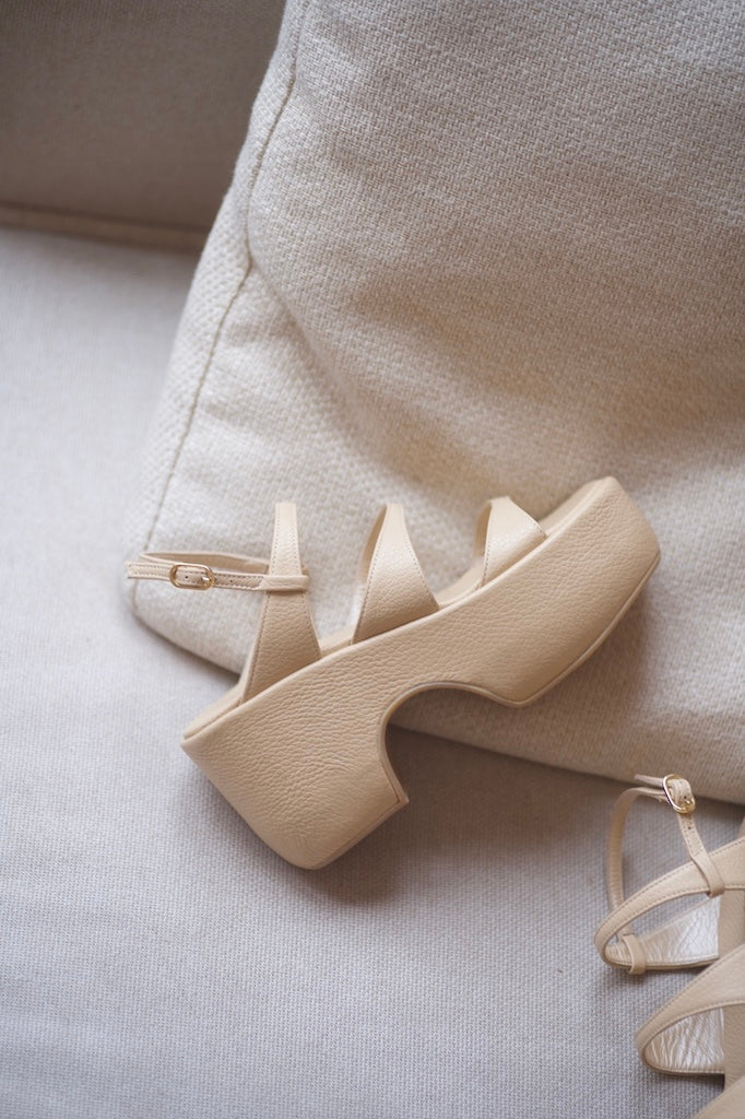Maki Wedge Meringua