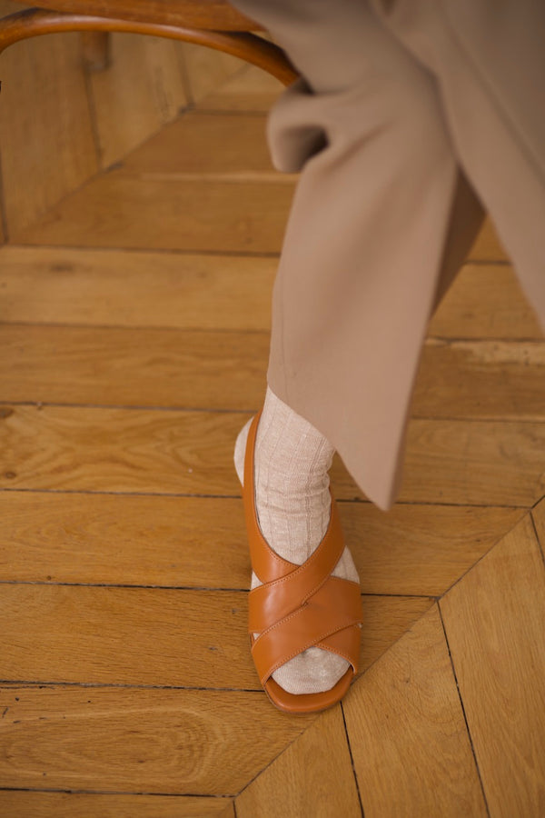 Romy Nappa Iconic Tan / 38