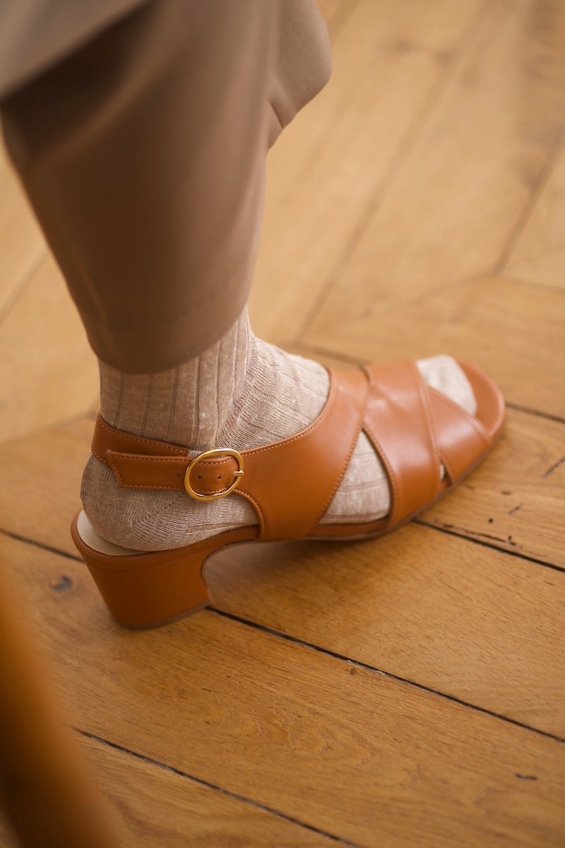 Romy Nappa Iconic Tan / 38