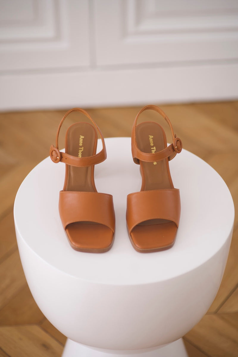 Dallas Sandals Nappa Iconic Tan / 37