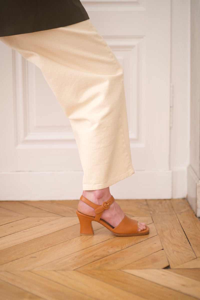 Dallas Sandals Nappa Iconic Tan / 37